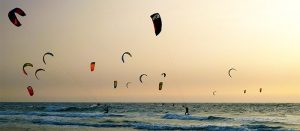 Top reasons why many travellers are in love with kitesurfing
