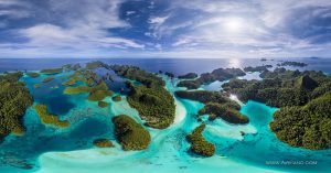 indonesian archipelago the largest in the world